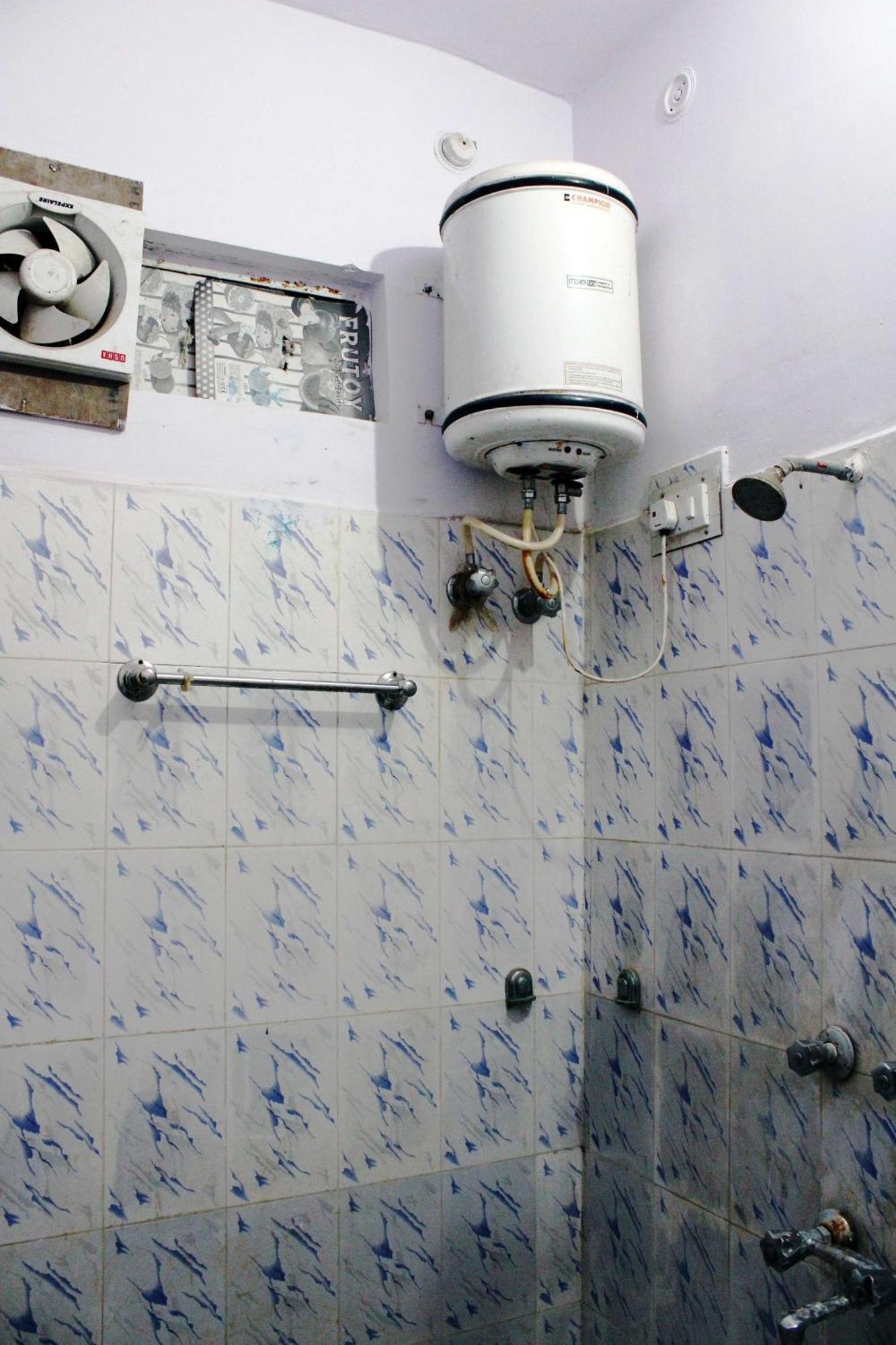 Hotel O Gracious Inn Лакхнау Экстерьер фото